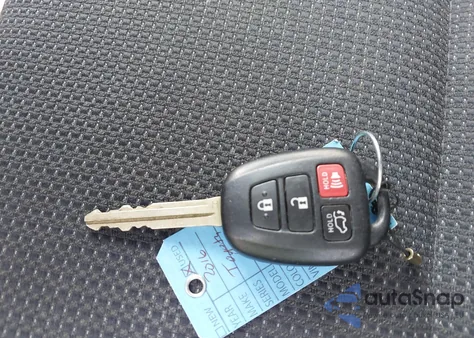 2016 Toyota Rav4 Xle from USA, damaged, VIN 2T3RFREV5GW469315